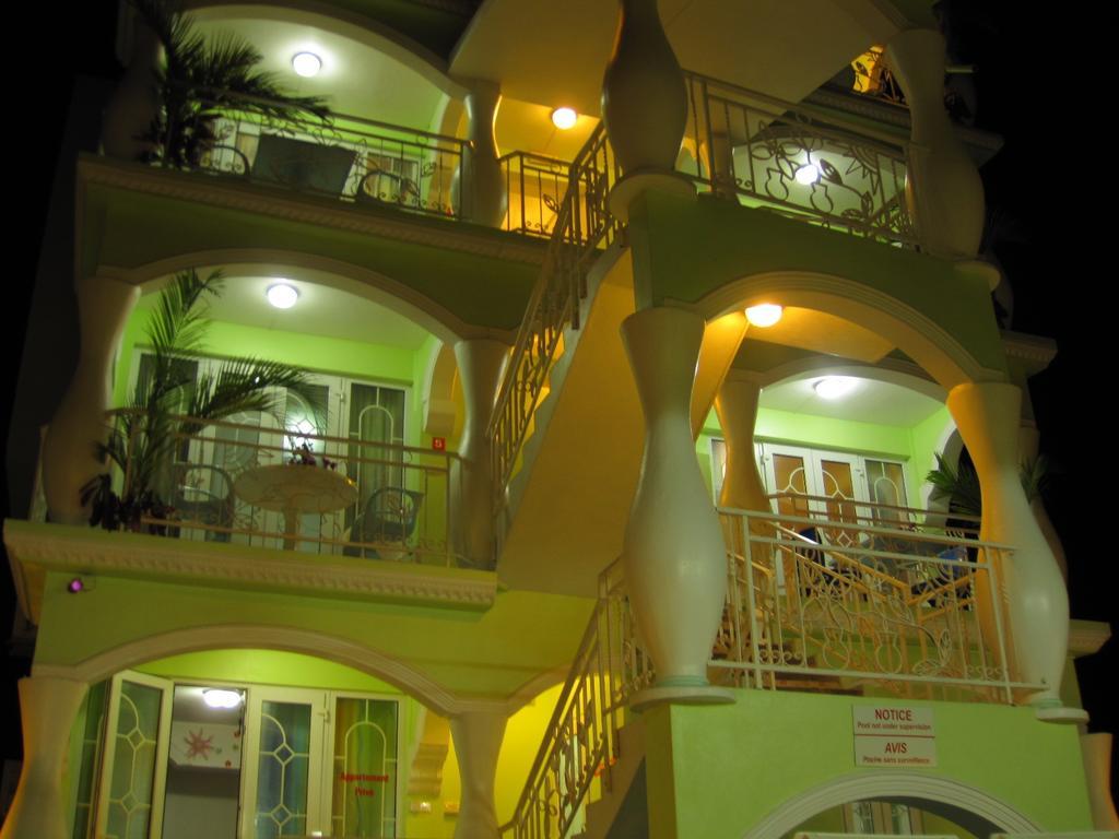 Villa Kissen Trou aux Biches Buitenkant foto